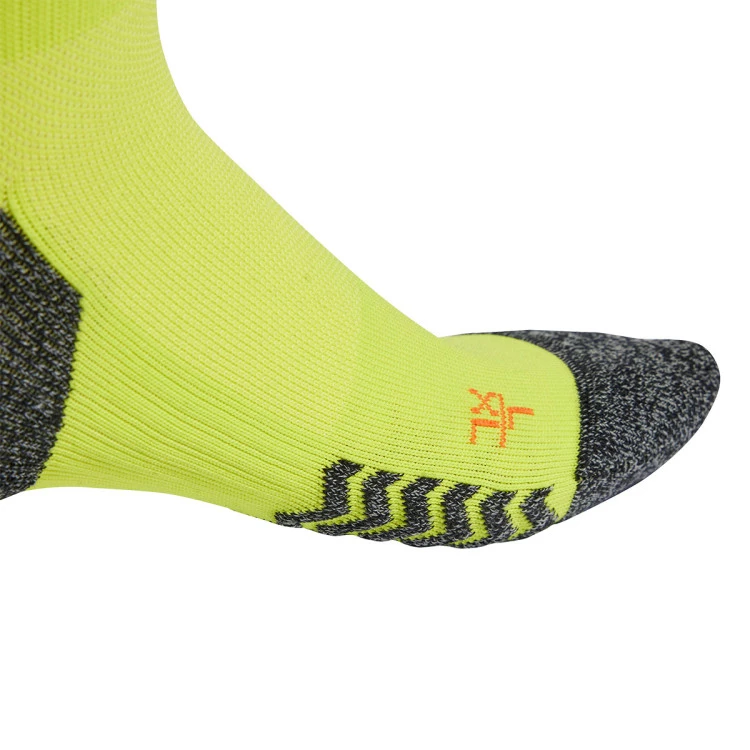 medias-adidas-adisock-23-semi-solar-yellow-semi-impact-orange-1