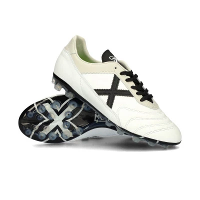 Welt 2.0 AG Fußballschuhe