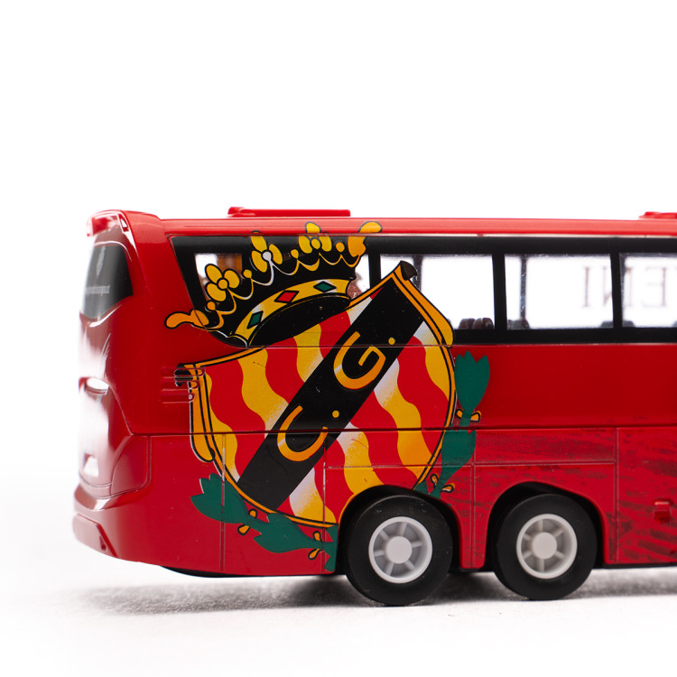 cgt-autobus-gimnstic-de-tarragona-rojo-3