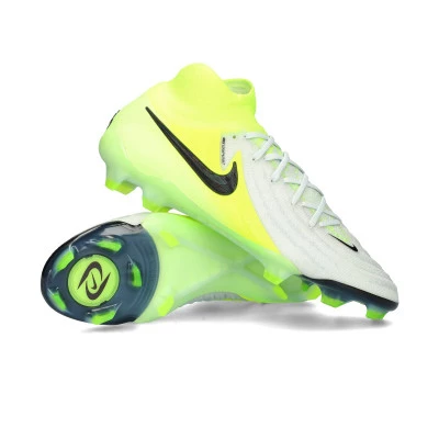 Phantom Luna II Elite FG Football Boots