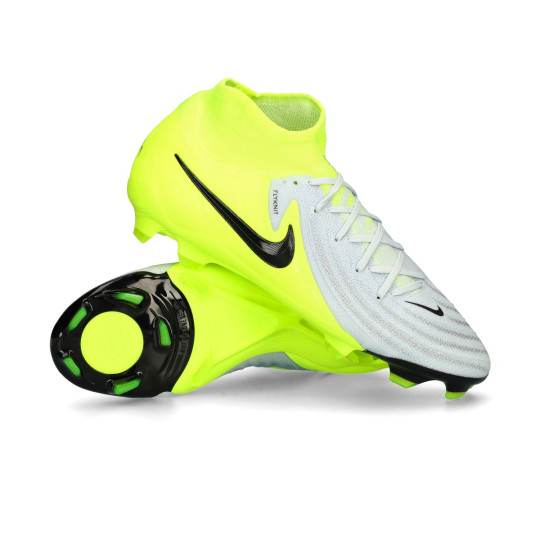 Nike Phantom Luna II Pro FG Football Boots