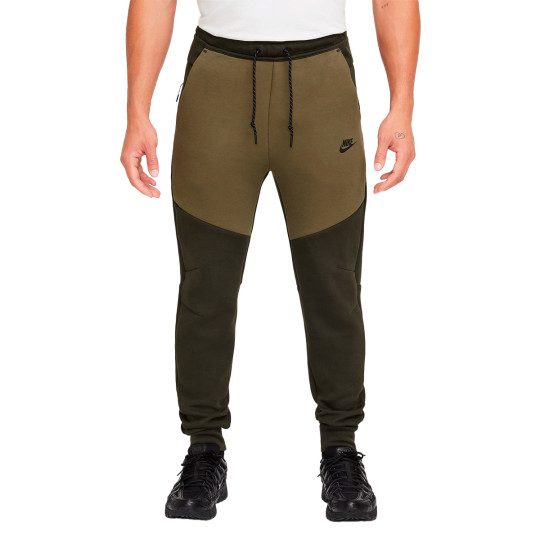 green nike tech fleece pants
