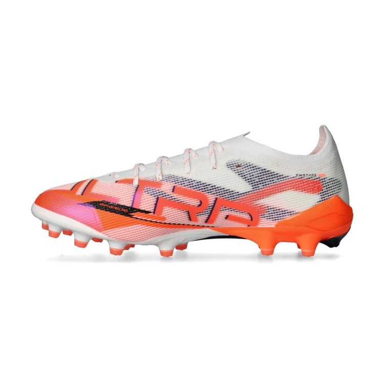bota-puma-ultra-5-ultimate-ag-white-white-glowing-red-2