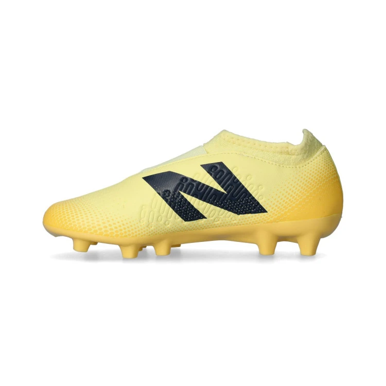 bota-new-balance-tekela-magique-fg-v4-nino-naranja-2