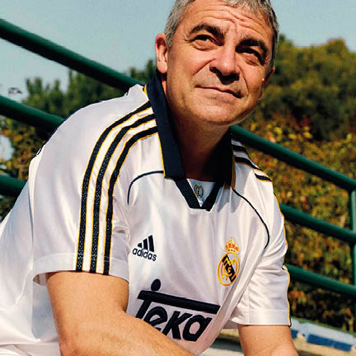 Real Madrid Madrid Retro Jersey 2000 Season Classic Egypt