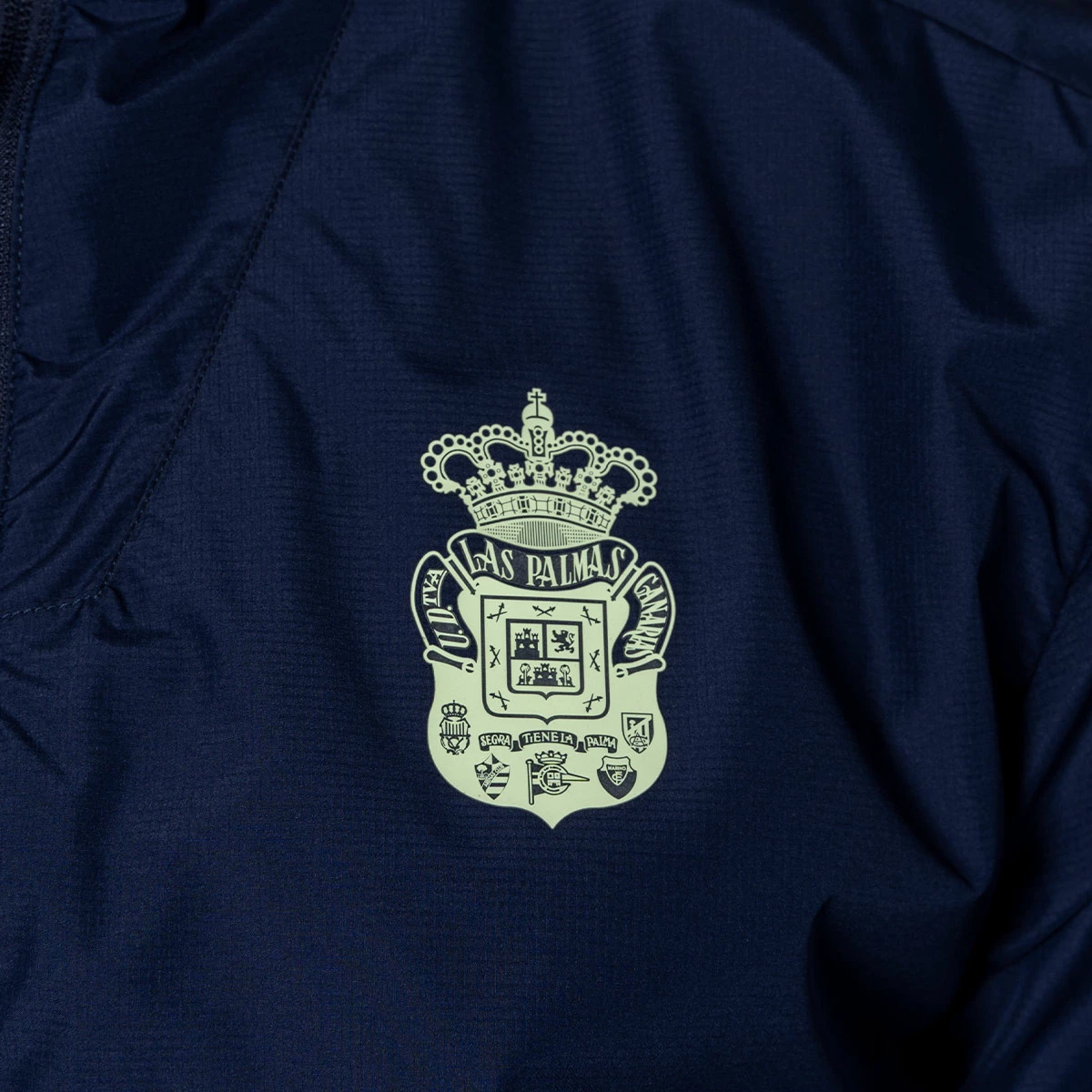 Jacket Hummel Las Palmas 2024 2025 Pre Match Marine Patina Green Futbol Emotion