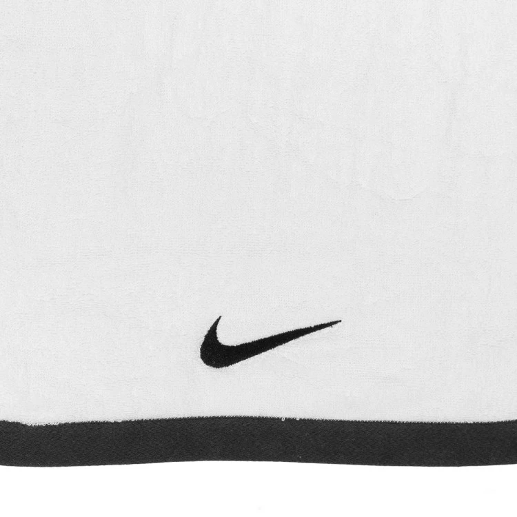 toalla-nike-medium-pro-blanco-1