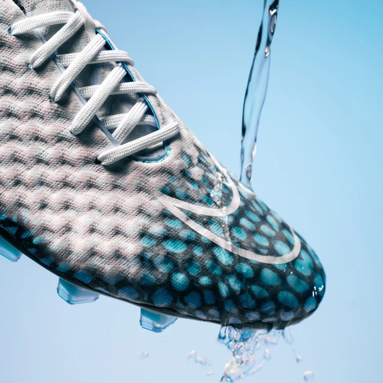 bota-nike-hypervenom-phantom-rgn-se-fg-black-black-blue-fury-7