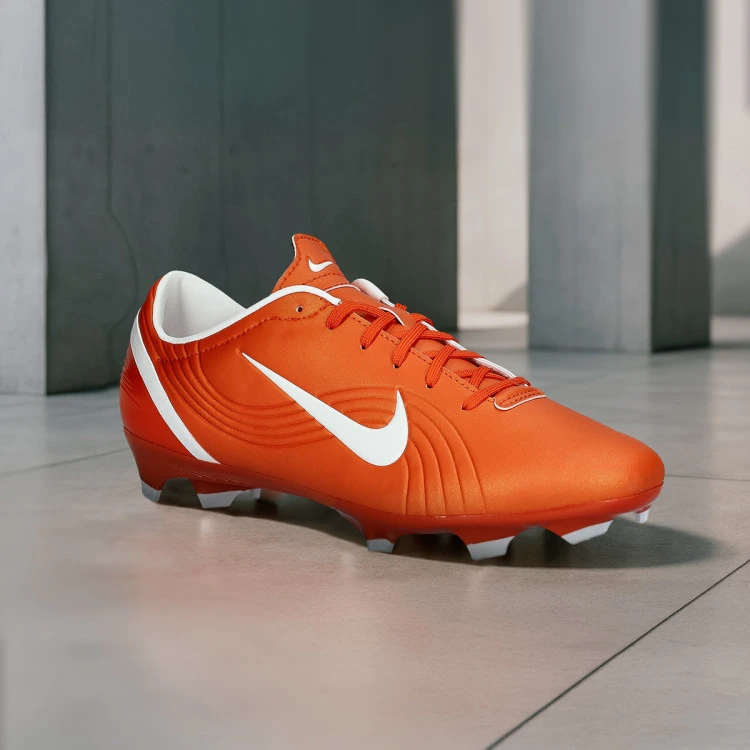 bota-nike-mercurial-vapor-1-se-fg-shock-orange-white-6