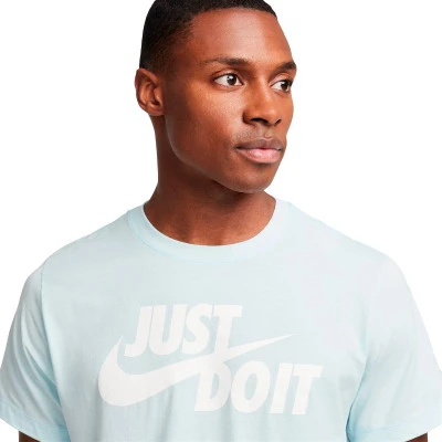 Nike Camiseta Sportswear Just Do It Swoosh — foto 3