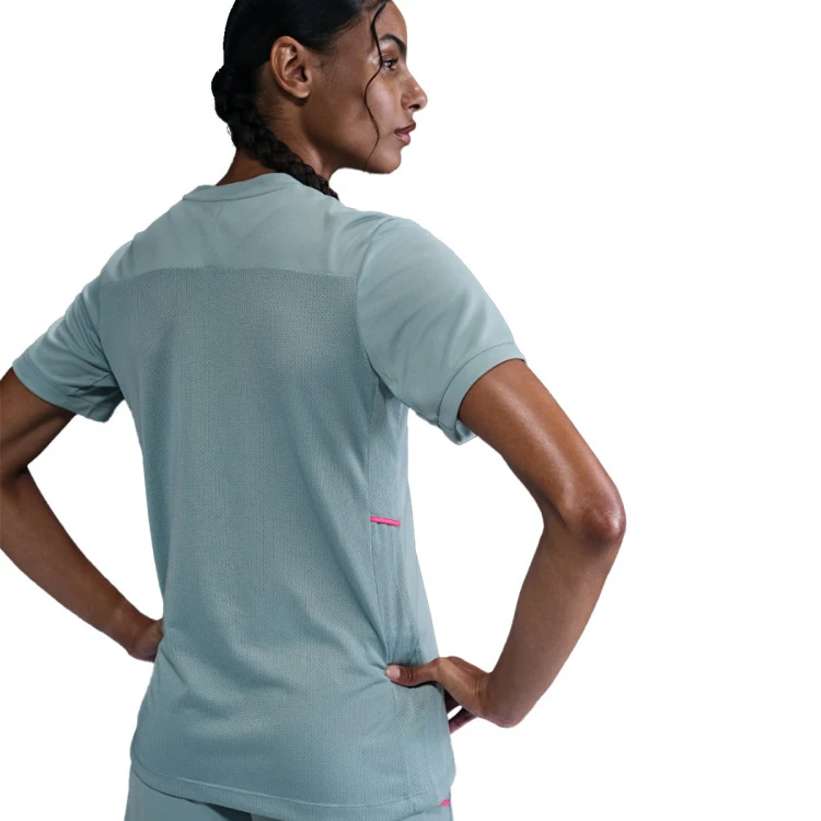 camiseta-nike-academy-25-mujer-ocean-cube-black-hyper-pink-hyper-pink-1