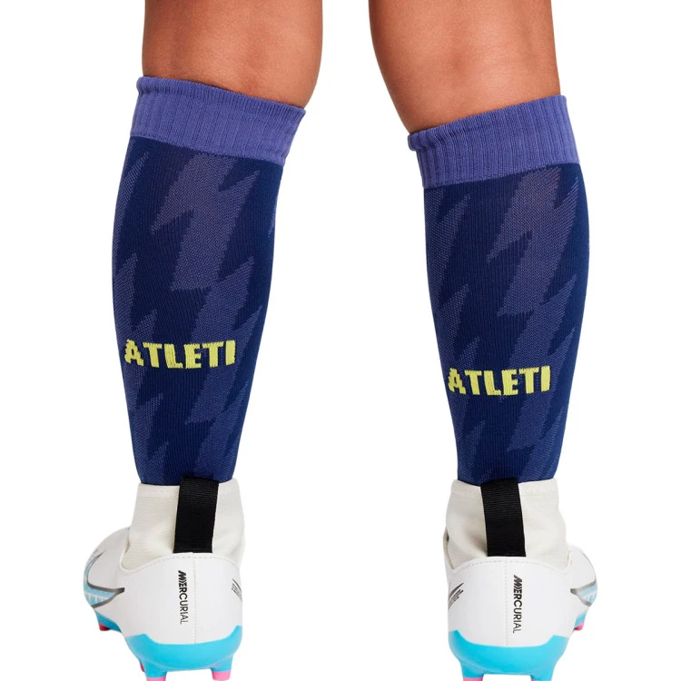 conjunto-nike-atletico-de-madrid-segunda-equipacion-2025-2026-nino-binary-blue-dk-purple-dust-vibrant-yellow-nos-8
