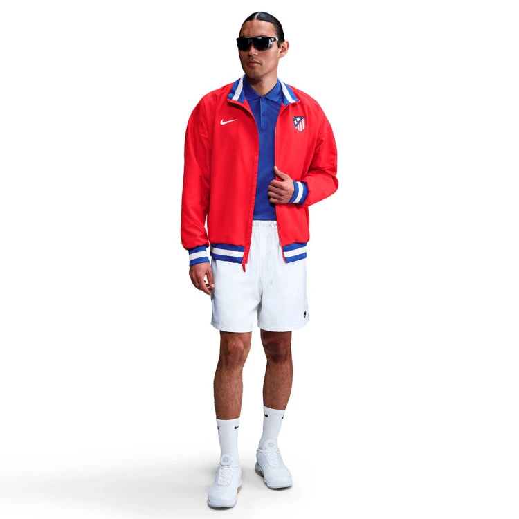 chaqueta-nike-atletico-de-madrid-pre-match-2025-2026-sport-red-hyper-royal-white-nosponsor-4