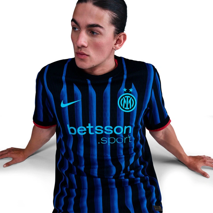 camiseta-nike-authentic-inter-milan-primera-equipacion-2025-2026-lyon-blue-black-chlorine-blue-full-sponsor-4
