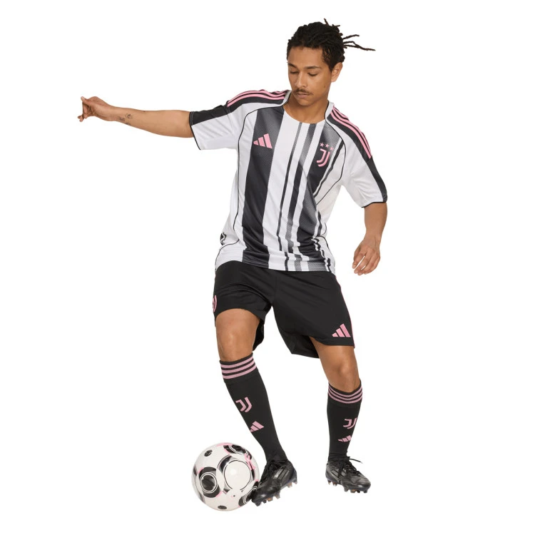 pantalon-corto-adidas-juventus-primera-equipacion-2025-2026-black-2