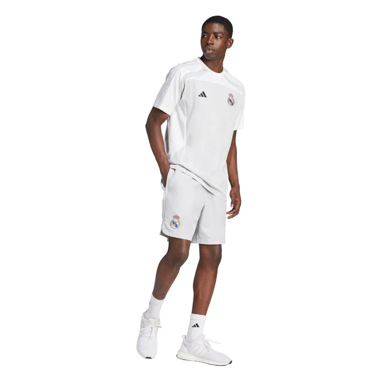 camiseta-adidas-real-madrid-fanswear-2025-2026-lgh-solid-grey-white-4