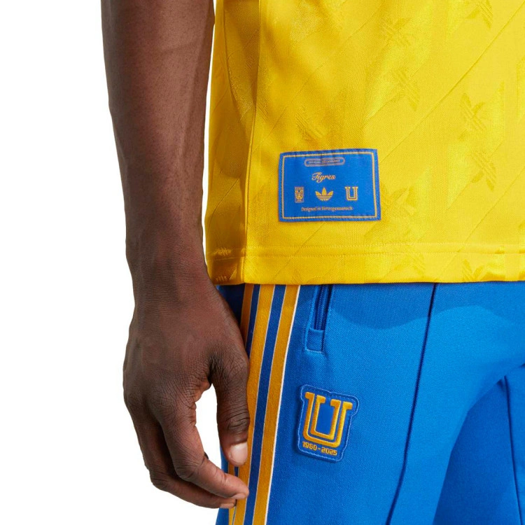 camiseta-adidas-tigres-edicion-especial-2025-2026-collegiate-gold-3