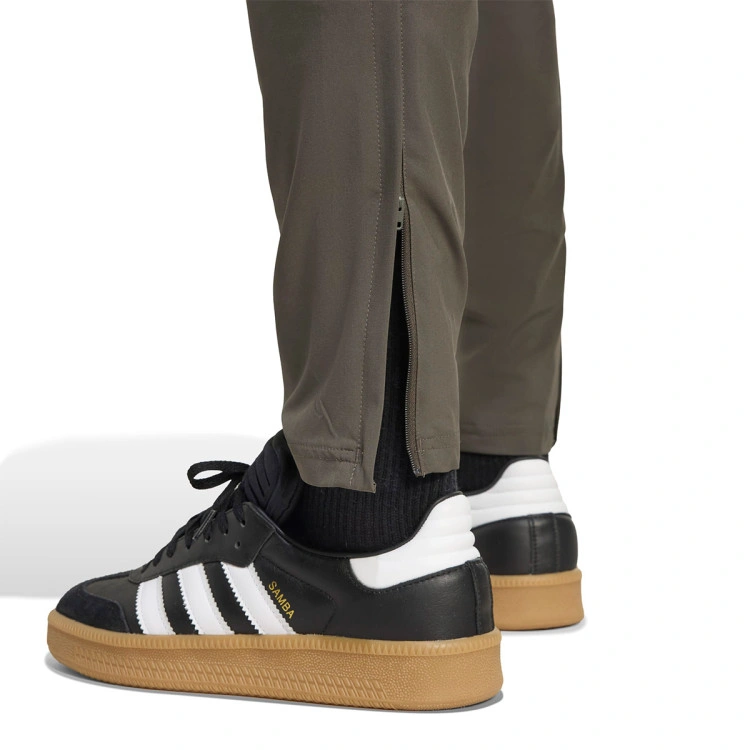 pantalon-largo-adidas-real-madrid-fanswear-2025-2026-utility-grey-semi-frozen-yellow-4