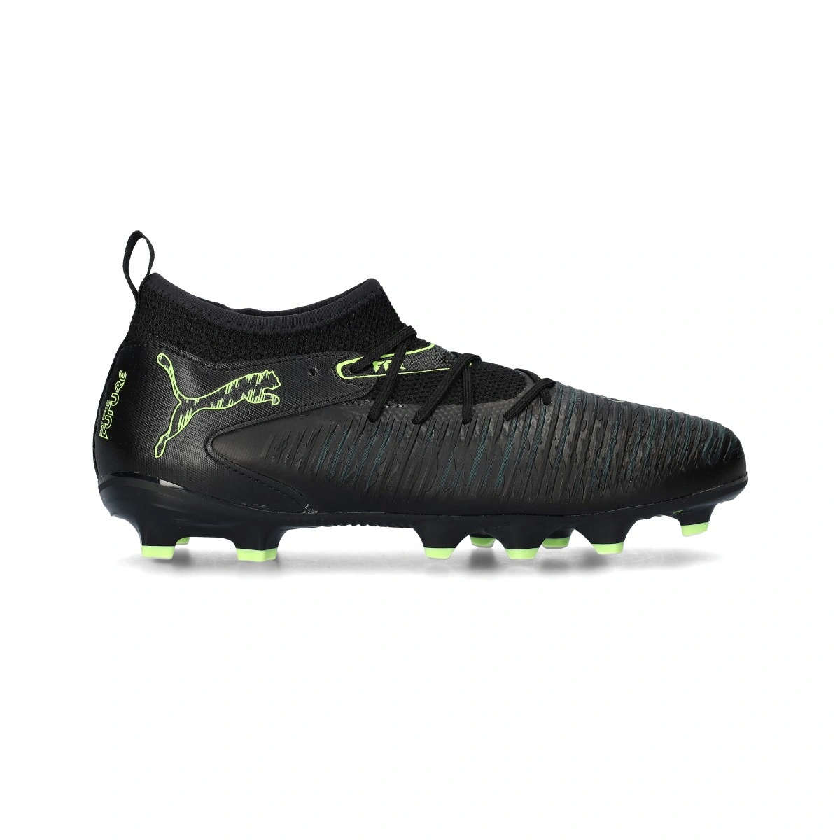 Puma - Football boots Kids Future 8 Match FG/AG, Unisex, Black-Fizzy Light-Green Terrain, 3.5 UK