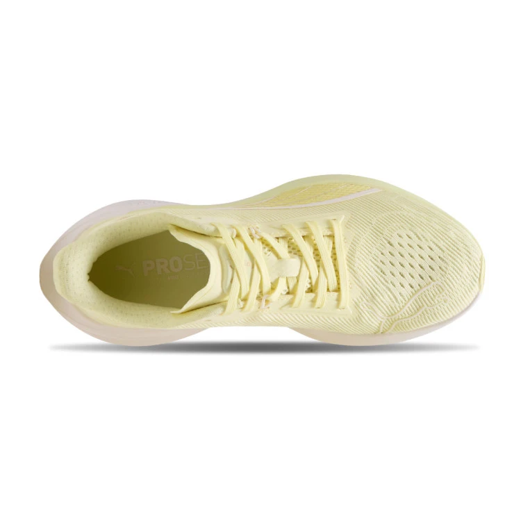 zapatilla-puma-darter-pro-gold-moon-white-gold-4