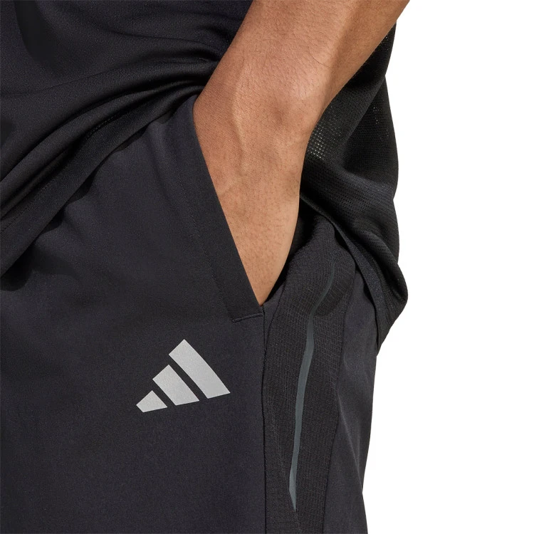 pantalon-corto-adidas-tech-app-gfxsho-black-2