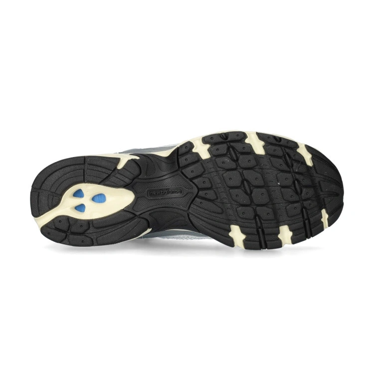 zapatilla-new-balance-530-plata-3