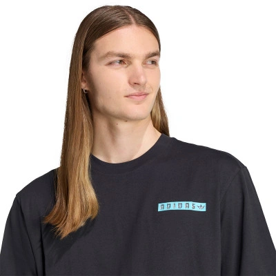 adidas Camiseta Graphic Tee — foto 3