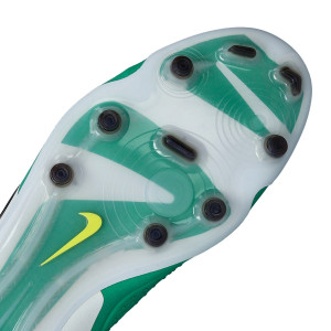 OUTSOLE-3