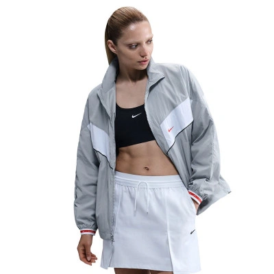 Chamarra Sportswear Woven Mujer