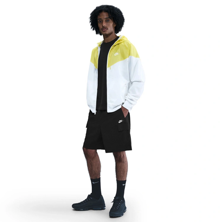 pantalon-corto-nike-club-utility-black-white-3