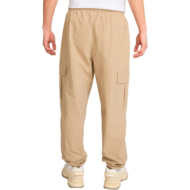 pantalon-largo-nike-club-woven-cargo-parachute-beige-white-1