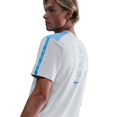 Nike Camiseta Sportswear Dri-FIT — photo 4