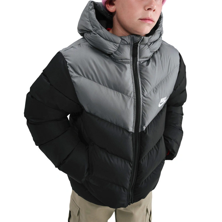 cazadora-nike-sportswear-puffer-colorblock-nino-black-smoke-grey-white-3