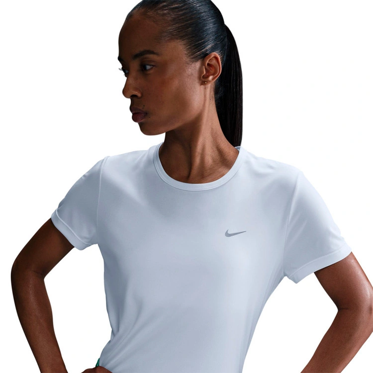camiseta-nike-dri-fit-mujer-white-reflective-silv-2