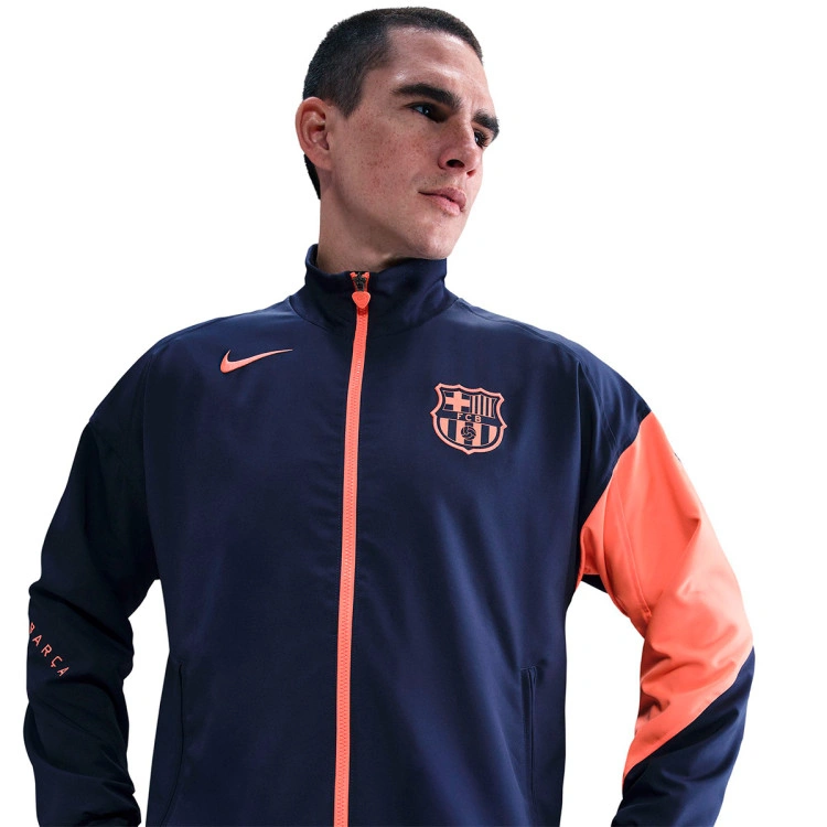 chaqueta-nike-fc-barcelona-pre-match-2025-2026-midnight-navy-bright-mango-bright-mango-2