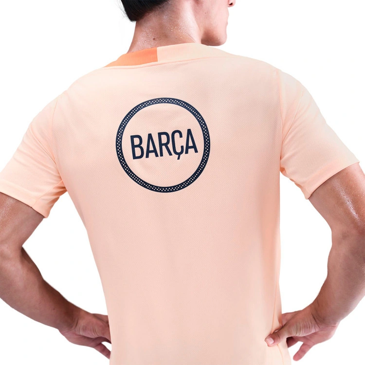 camiseta-nike-fc-barcelona-training-2025-2026-crimson-tint-crimson-tint-bright-mango-midnig-3