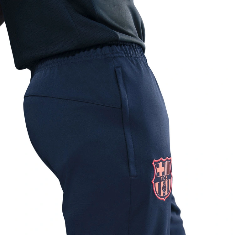 chandal-nike-fc-barcelona-training-2025-2026-crimson-tint-midnight-navy-bright-mango-midni-6