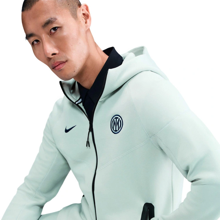 chaqueta-nike-inter-milan-fanswear-2025-2026-grey-haze-blue-void-no-sponsor-2