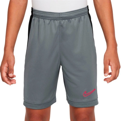 Short Academy 25 Niño