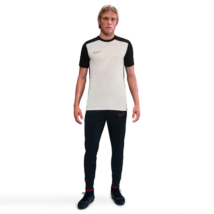 camiseta-nike-academy-25-sail-black-university-red-university-red-5