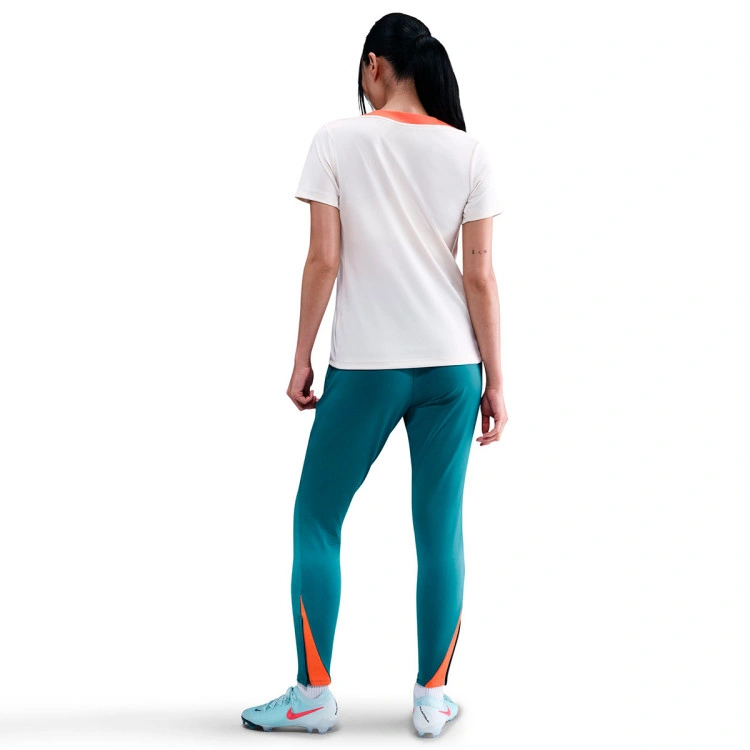 pantalon-largo-nike-strike-mujer-smokey-blue-turf-orange-chalk-4