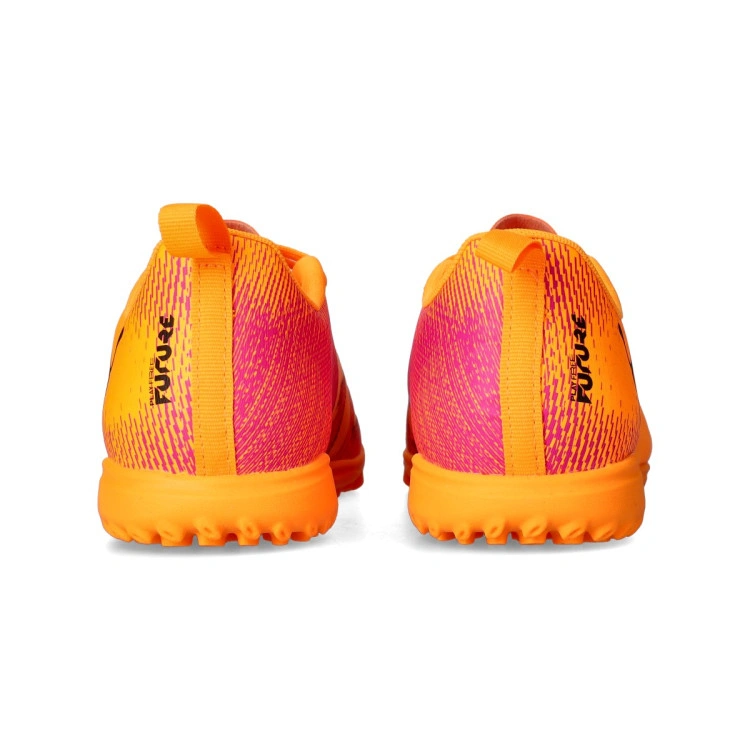 bota-puma-kinder-future-8-play-turf-naranja-4