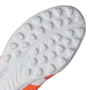 OUTSOLE-3