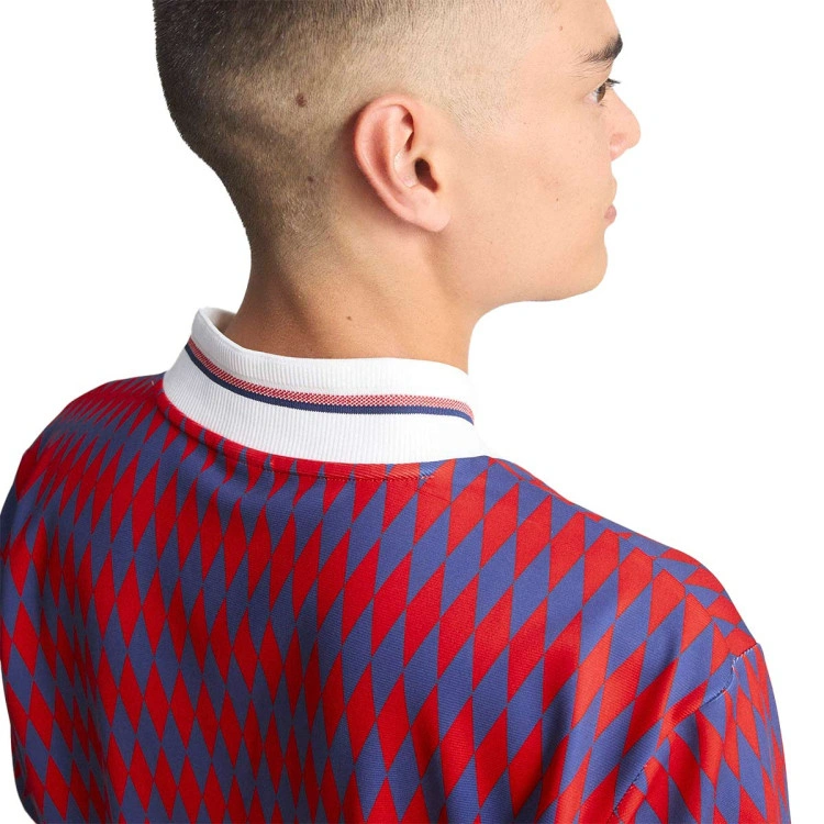 camiseta-adidas-fc-bayern-lifestyler-fanswear-2025-2026-red-dark-blue-4