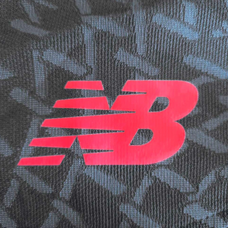 sudadera-new-balance-bayern-leverkusen-pre-match-2025-2026-black-3