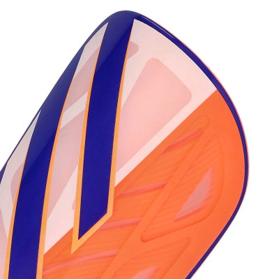 Espinillera Tiro SG League