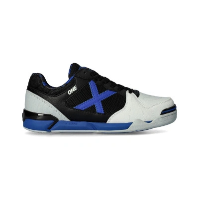 One Niño Futsal shoes
