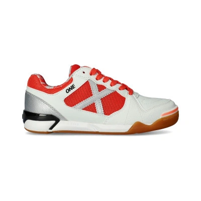 One Niño Futsal shoes