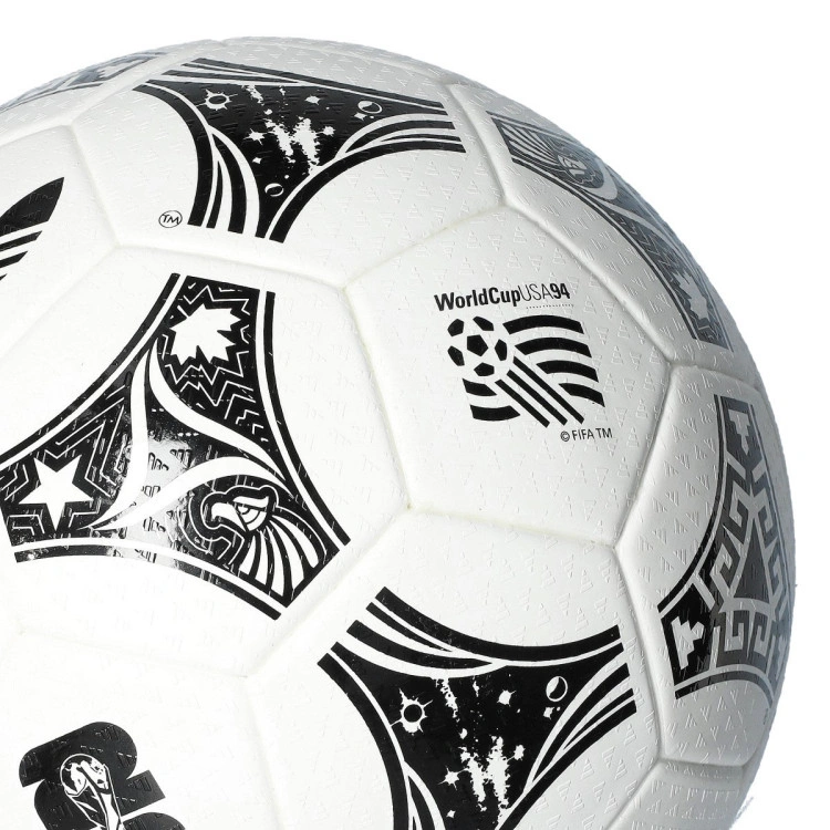 balon-adidas-mundial-trionda-2026-mash-up-white-black-4