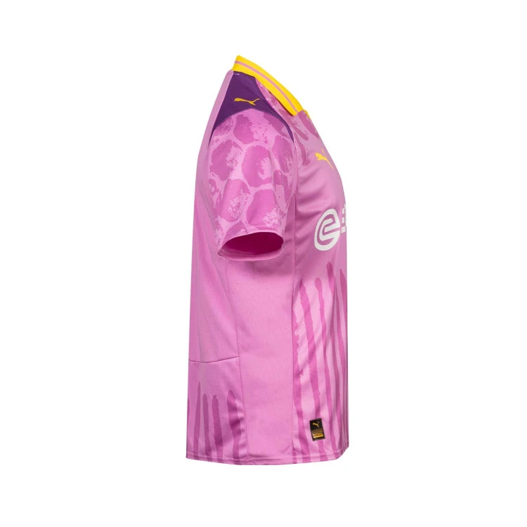 camiseta-puma-bvb-mundialito-de-clubes-2025-morado-3
